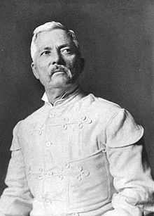 220px-Henry_M_Stanley_1890