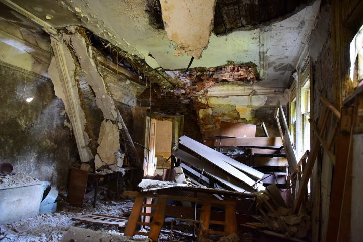 11119764_730650220390922_7290110324236215919_o